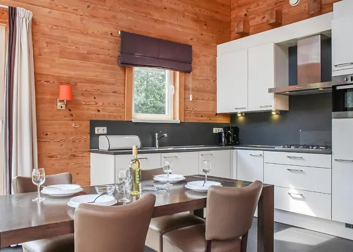 Lovely In With Wifi Heel